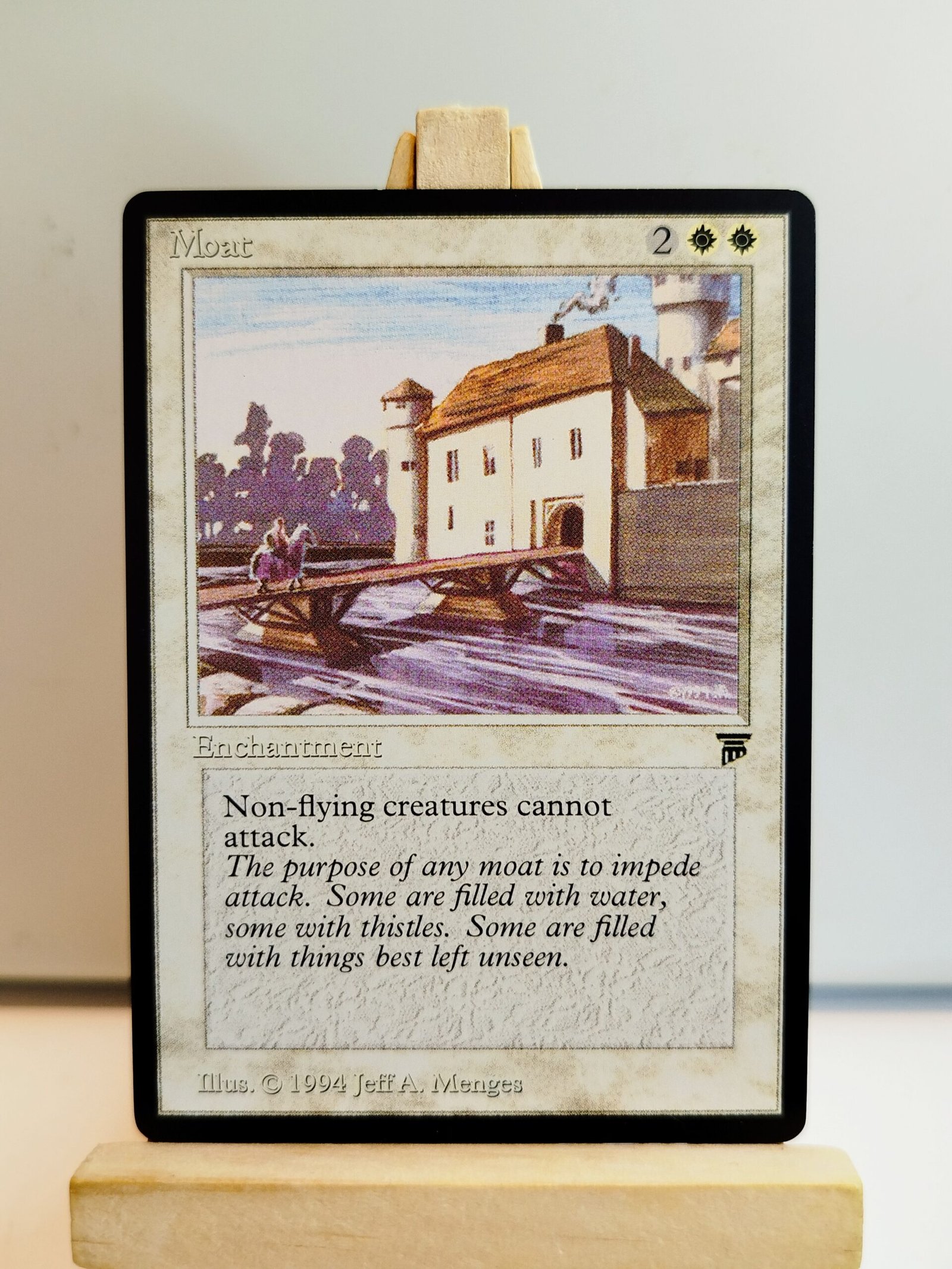 Moat (R) - Legends Moat - Legends – Image 1